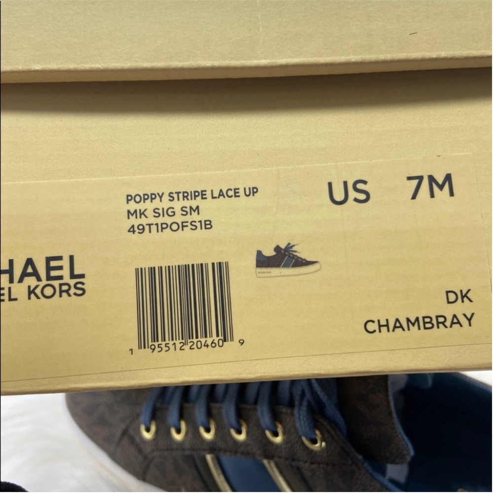 Michael Kors Poppy Stripe Lace Up - Picture 10 of 10